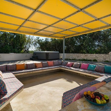 Villa Decima Milna  Extérieur photo
