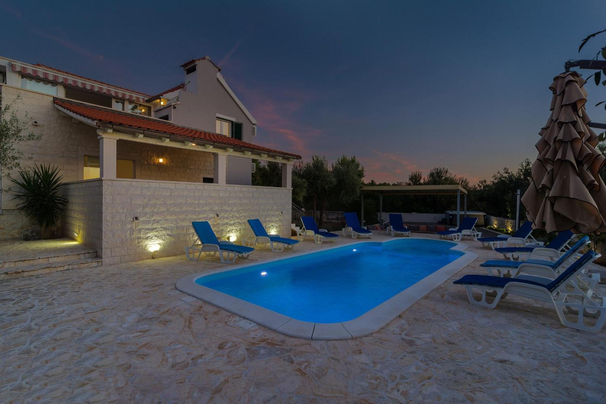 Villa Decima Milna  Extérieur photo