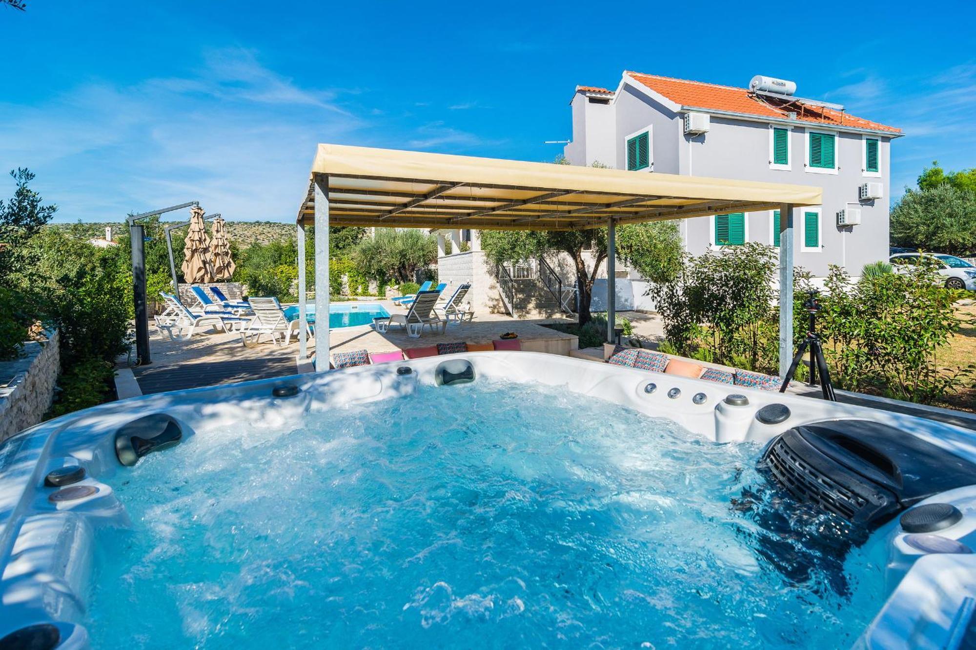 Villa Decima Milna  Extérieur photo