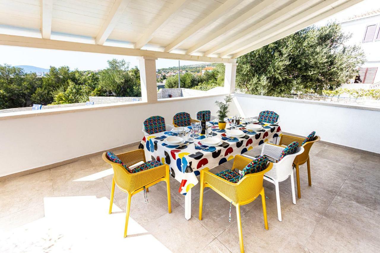 Villa Decima Milna  Extérieur photo