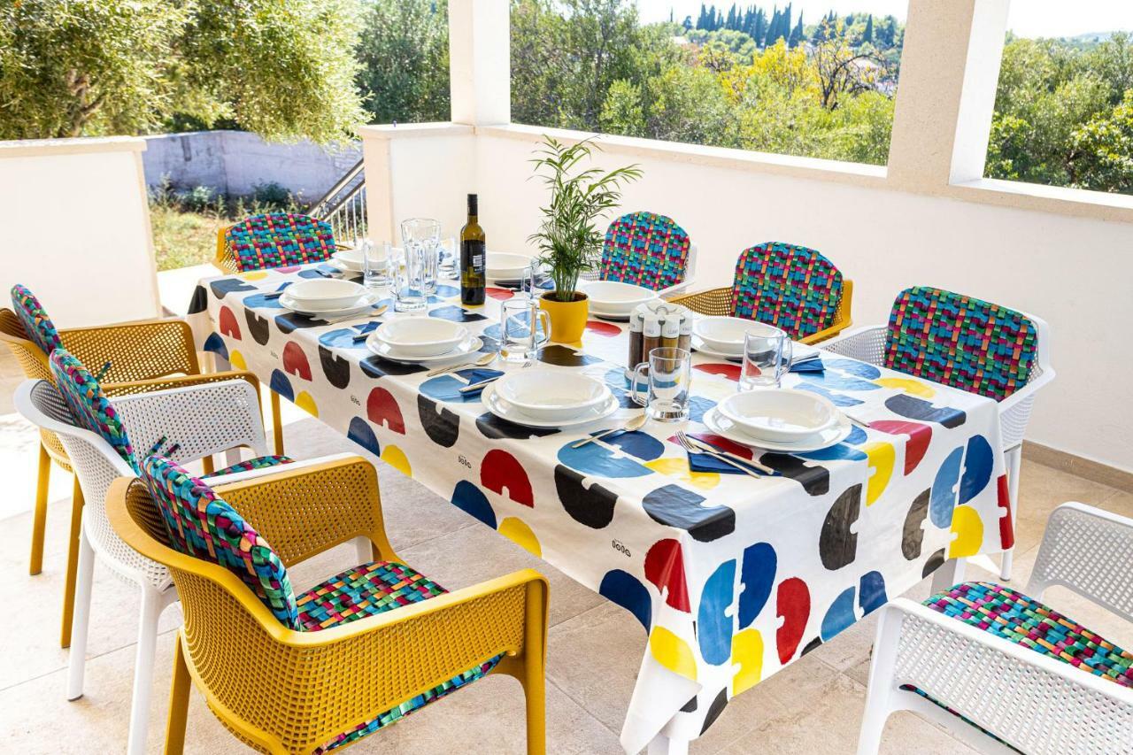 Villa Decima Milna  Extérieur photo